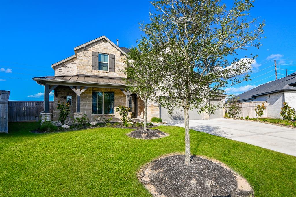 31142 Crescent Hill Drive