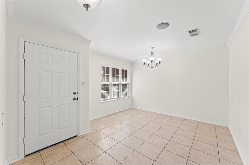8434 Resada Park Lane, Richmond, Texas image 3