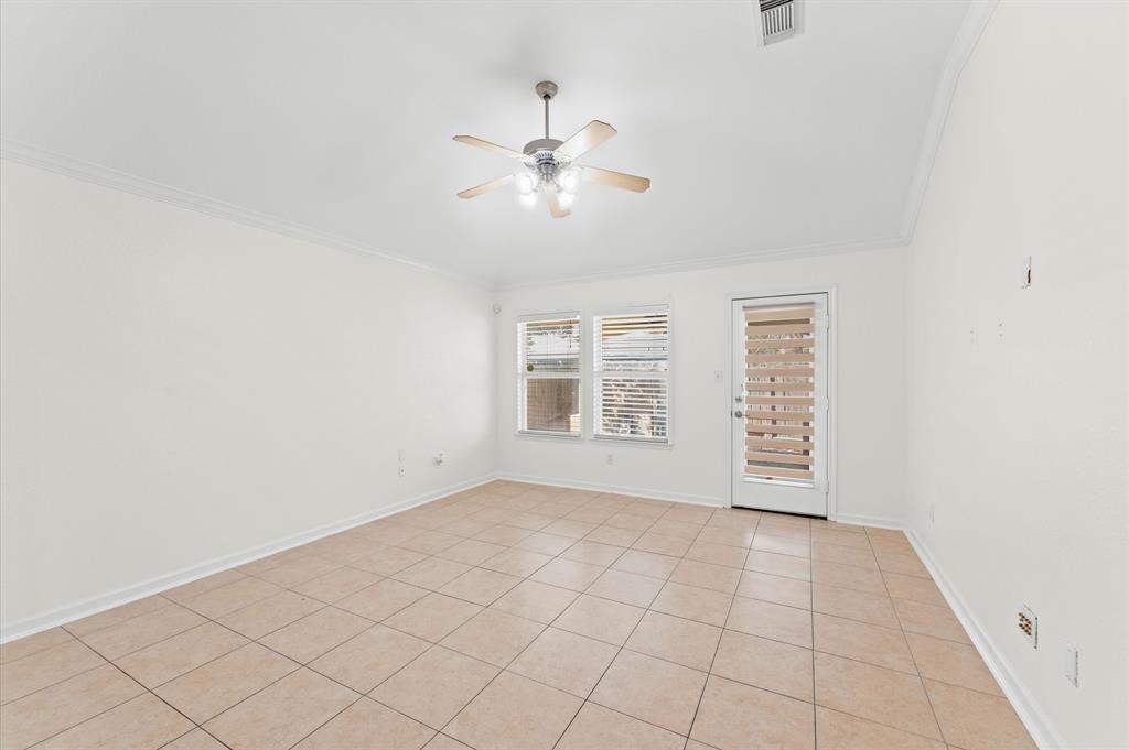 8434 Resada Park Lane, Richmond, Texas image 6