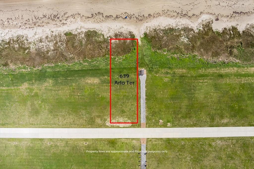 639 Arlo Terrace, Gilchrist, Texas image 11
