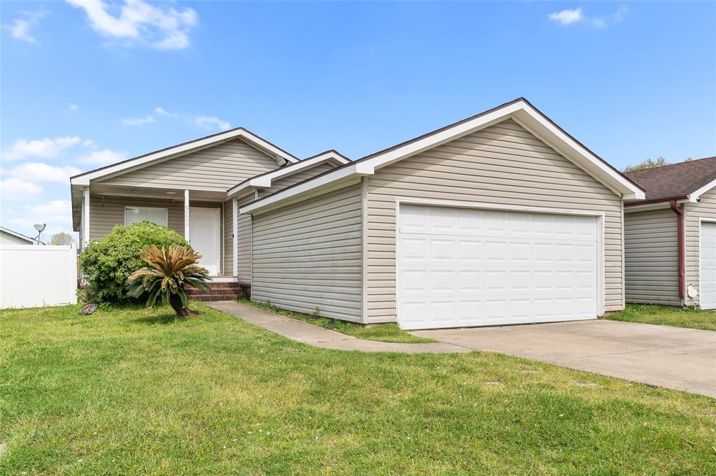 21430 Cherry Canyon Lane, Tomball, Texas image 1