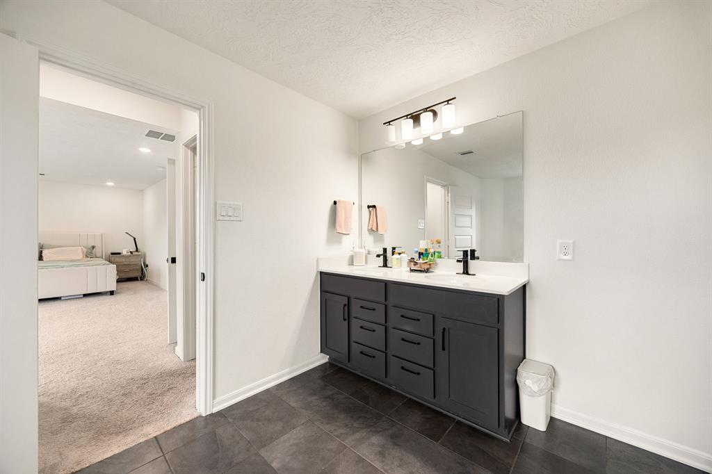 10726 Hidden Arrow Court, Humble, Texas image 19