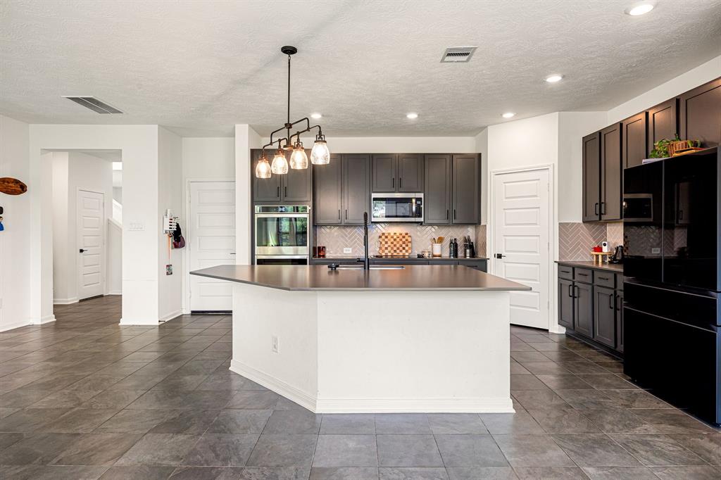 10726 Hidden Arrow Court, Humble, Texas image 11