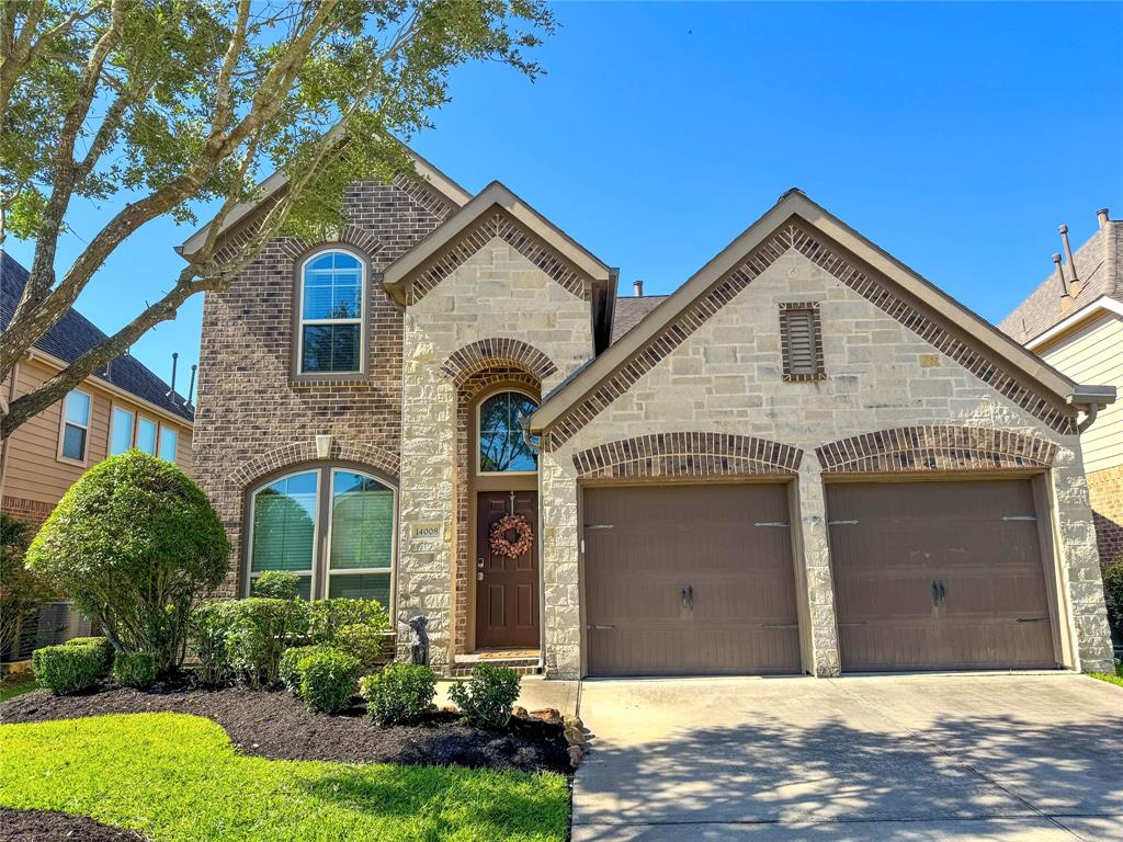 14008 N Frost Creek Drive, Pearland, Texas image 1