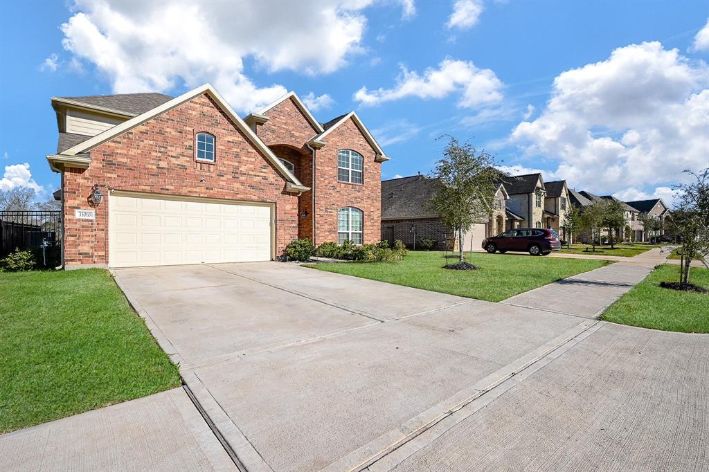 33010 Franklin Brooks Drive, Brookshire, Texas image 2