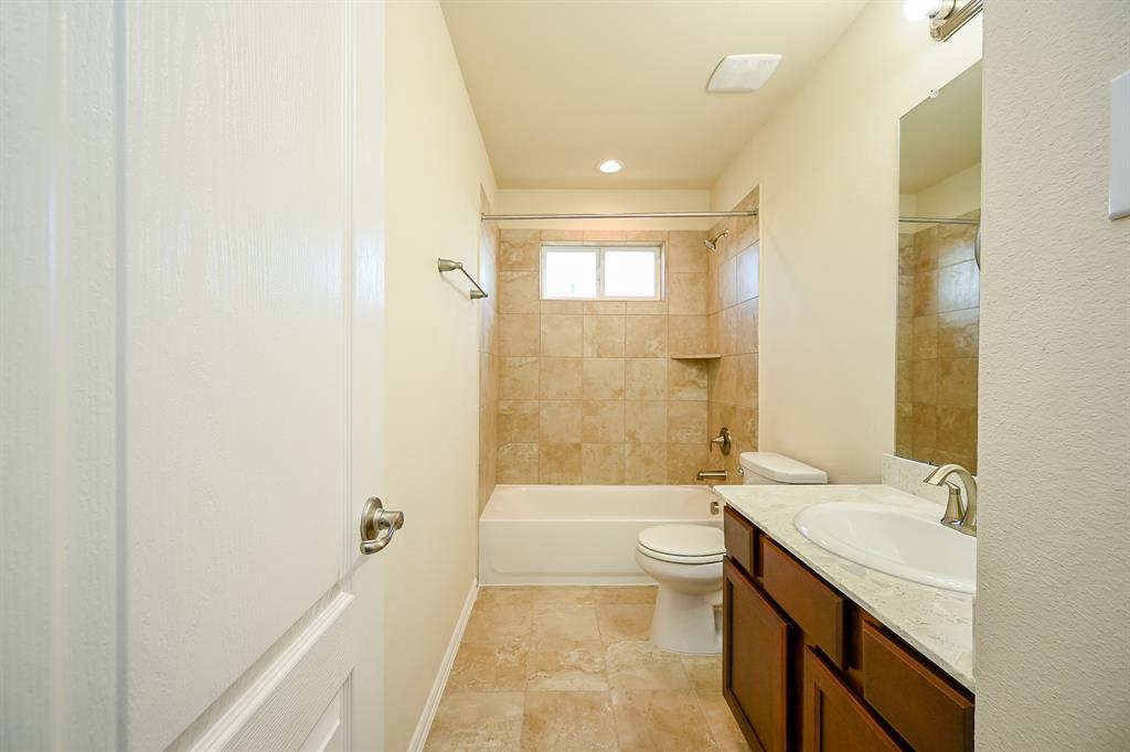 33010 Franklin Brooks Drive, Brookshire, Texas image 38
