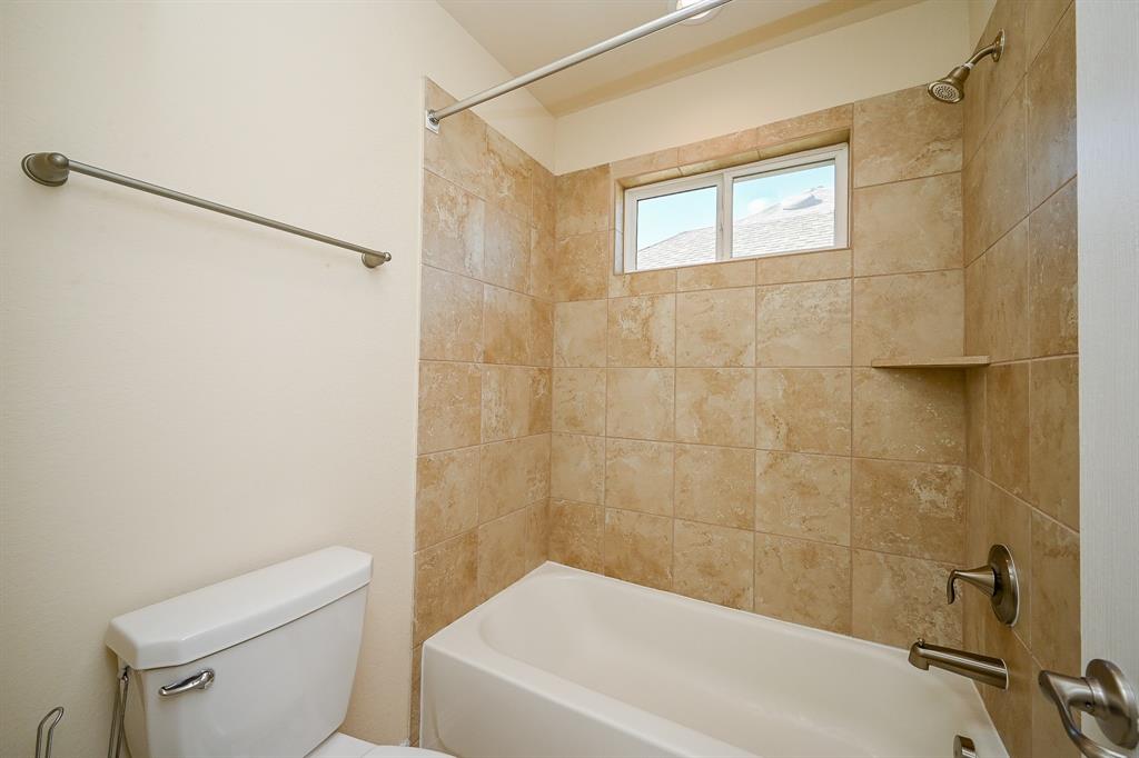33010 Franklin Brooks Drive, Brookshire, Texas image 32