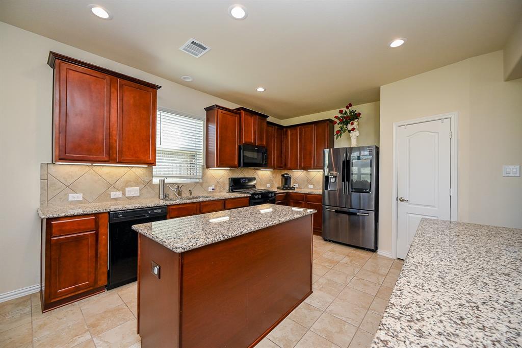 33010 Franklin Brooks Drive, Brookshire, Texas image 13