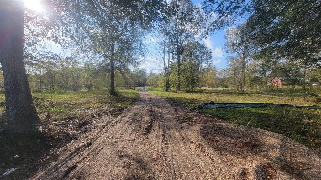 678 County Road 2078, Hull, Texas image 50