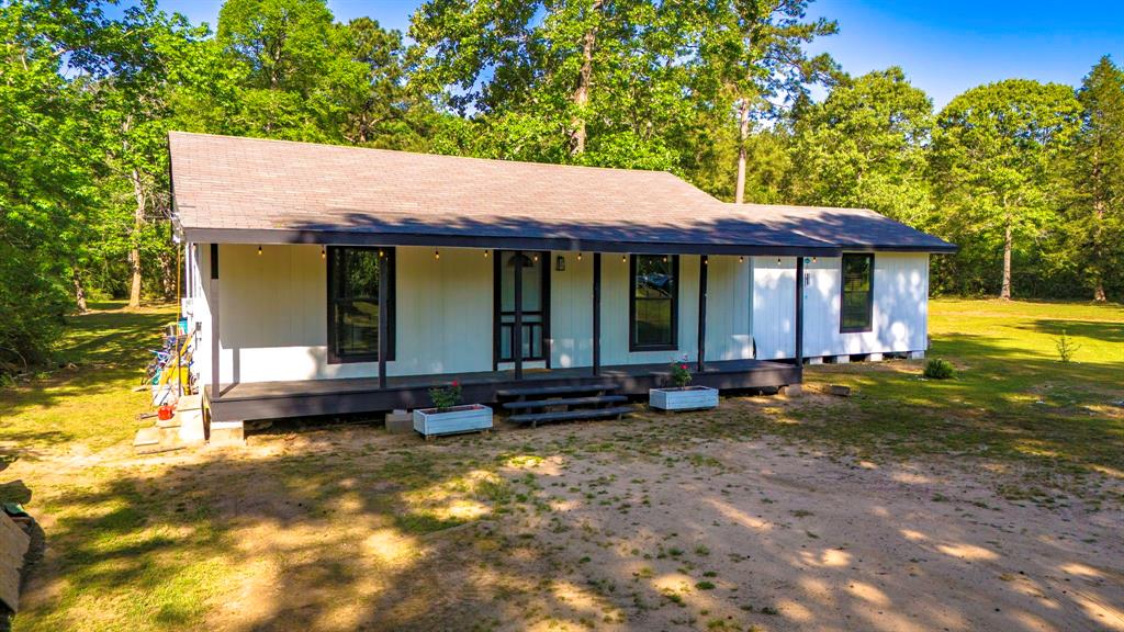 60 W Sierra Road, Coldspring, Texas image 3