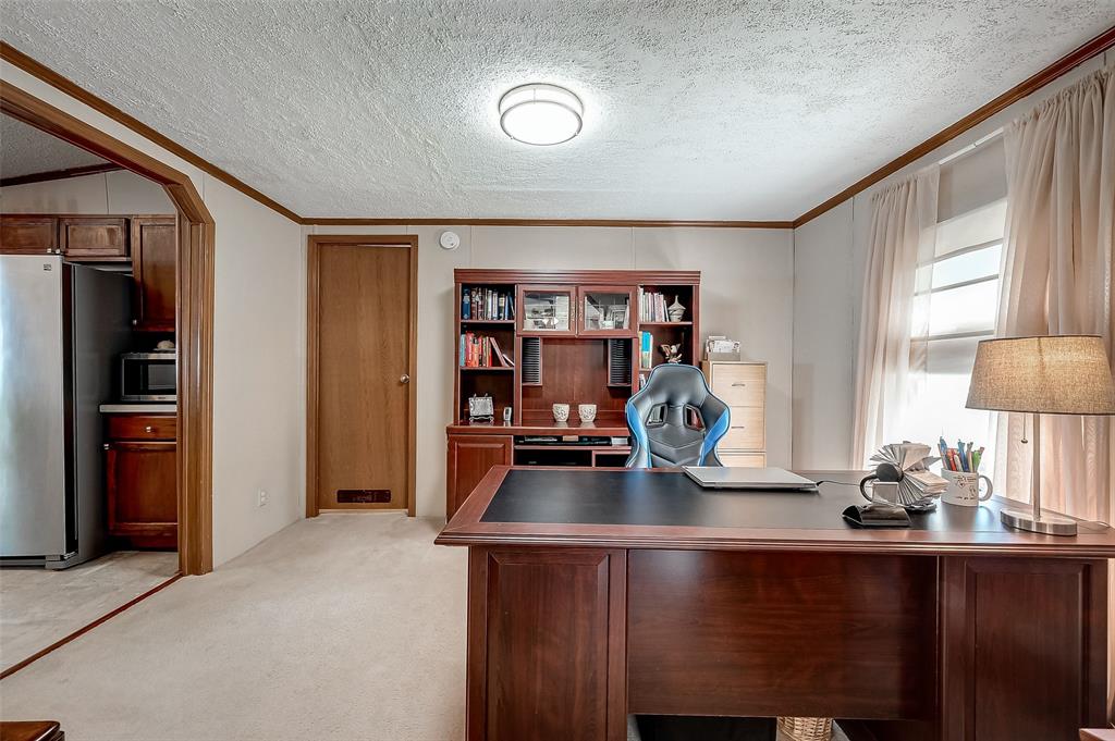 Photo 8 of 31 of 3002 Pisces Street mobile home