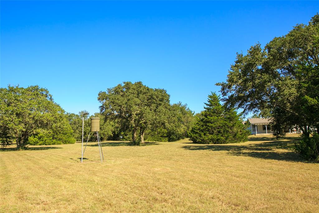 286 Lakewood Circle, Brenham, Texas image 4