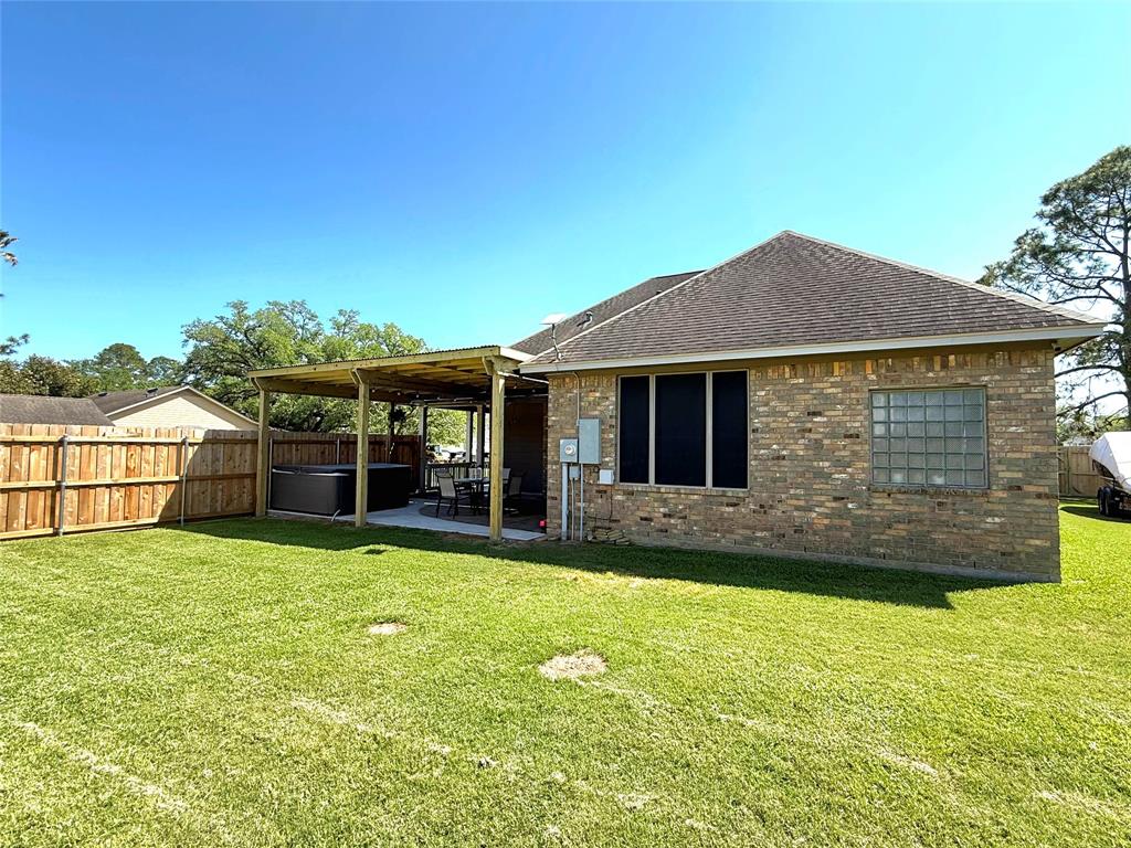 400 S Amherst Drive, West Columbia, Texas image 31