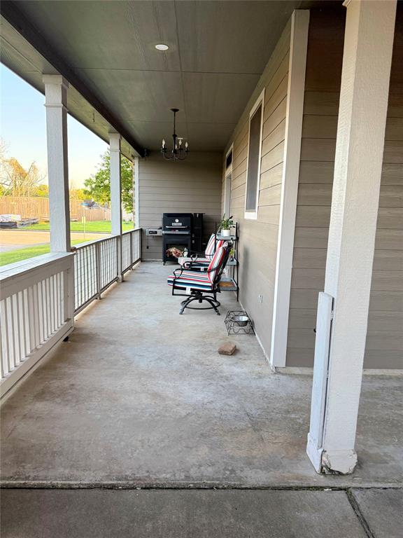 400 S Amherst Drive, West Columbia, Texas image 29
