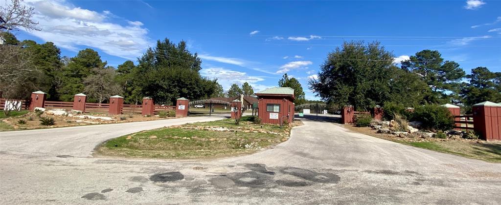 28 Wilderness Trail, Huntsville, Texas image 16