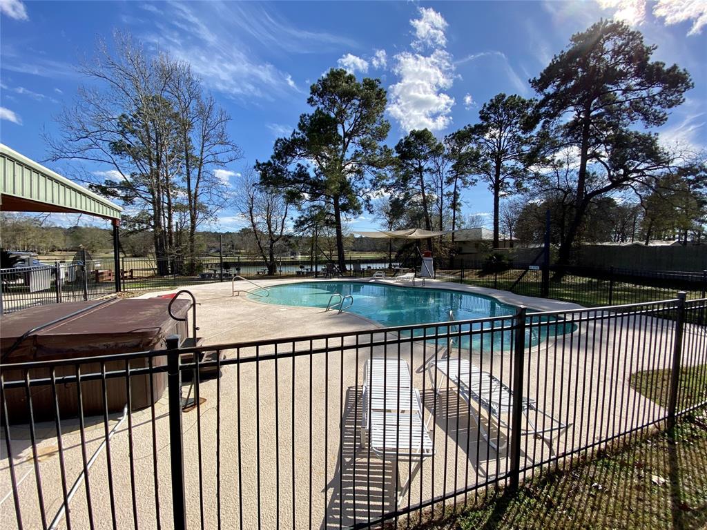 28 Wilderness Trail, Huntsville, Texas image 9