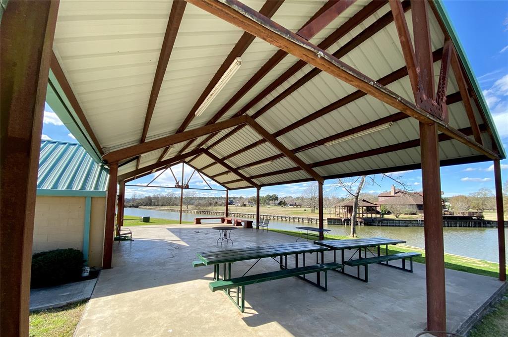 28 Wilderness Trail, Huntsville, Texas image 10