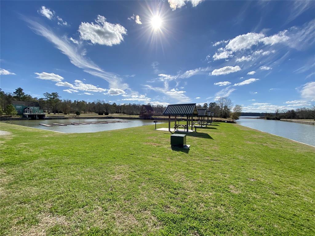28 Wilderness Trail, Huntsville, Texas image 11
