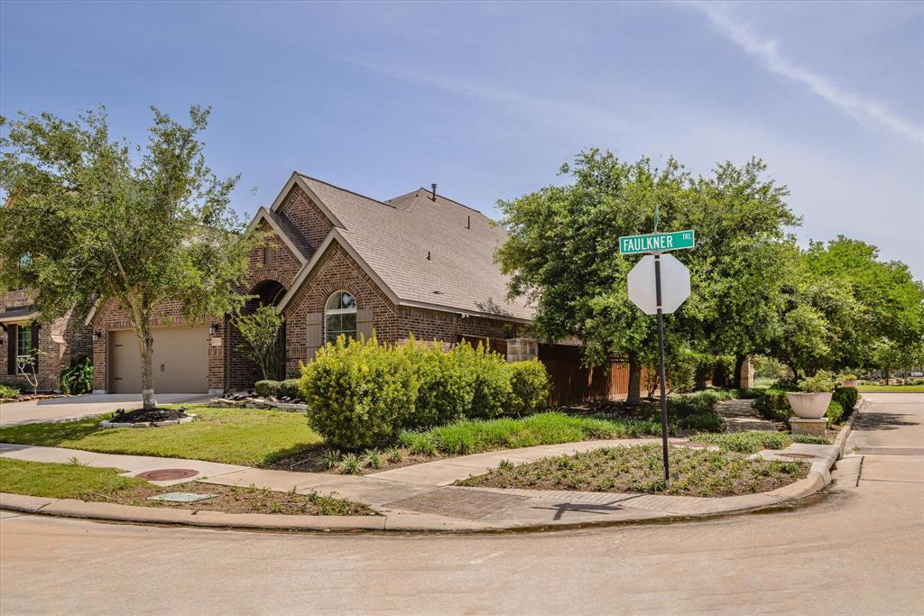 312 Bridal Wreath Avenue, Orange, Texas image 5