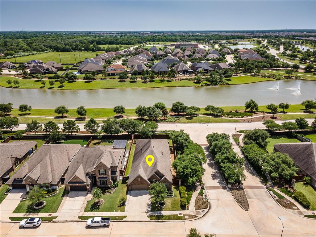312 Bridal Wreath Avenue, Orange, Texas image 3