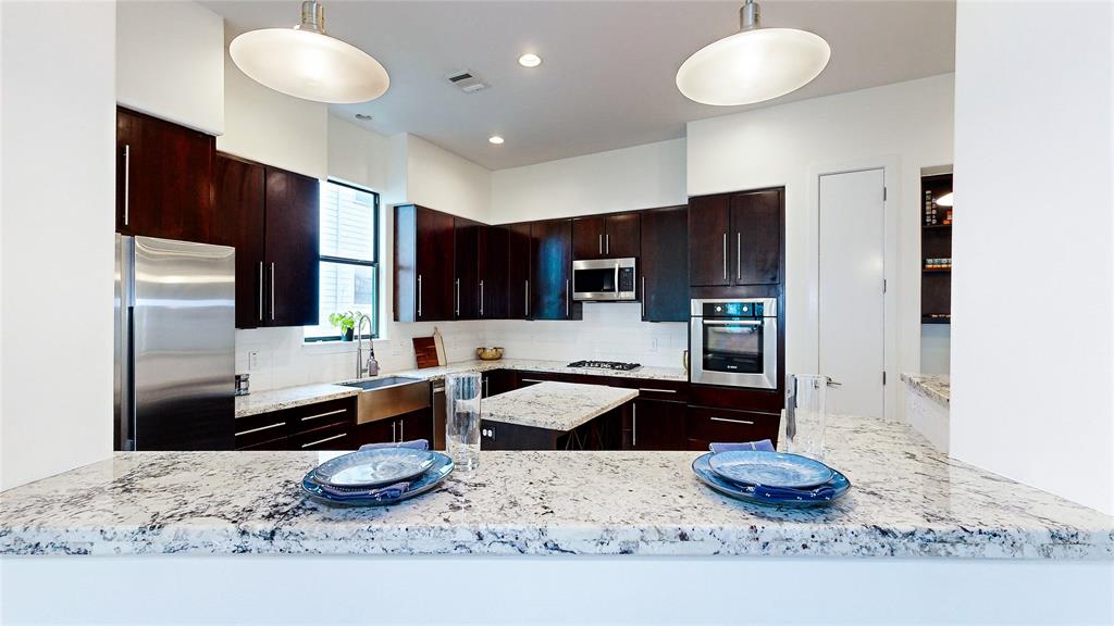 1767 Michigan Street, Houston, Texas image 3