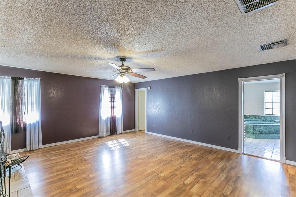 180 Fcr 797, Donie, Texas image 4
