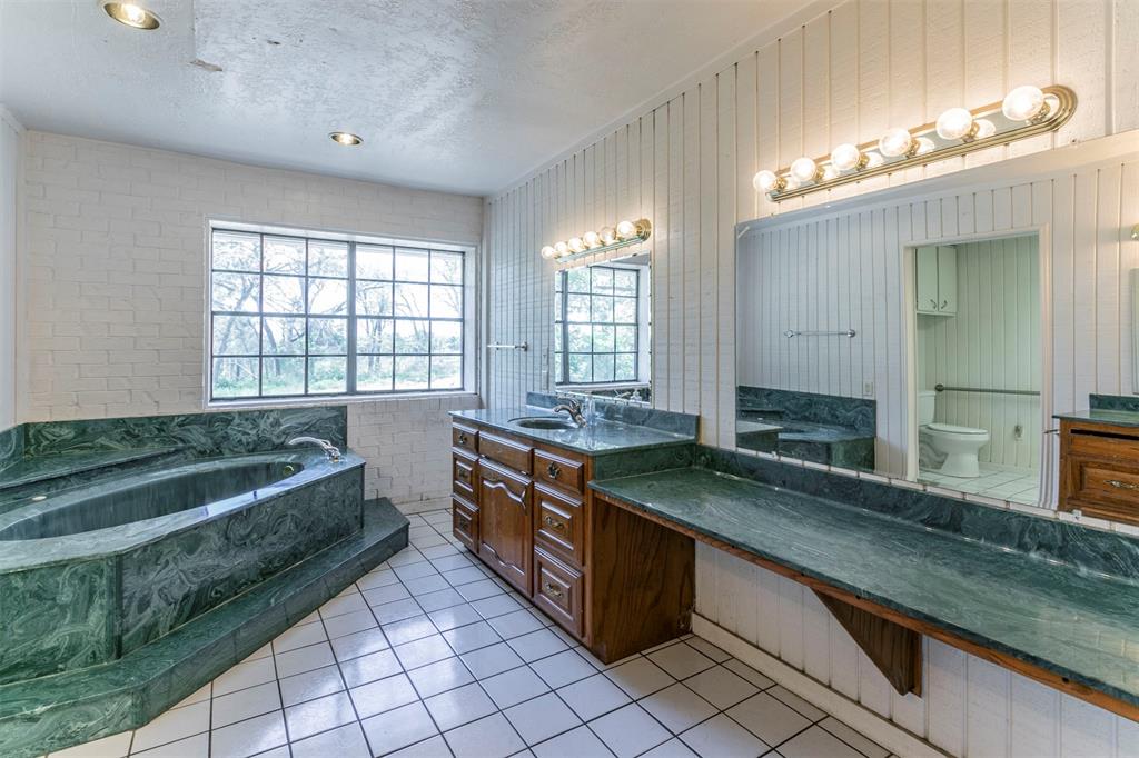 180 Fcr 797, Donie, Texas image 10