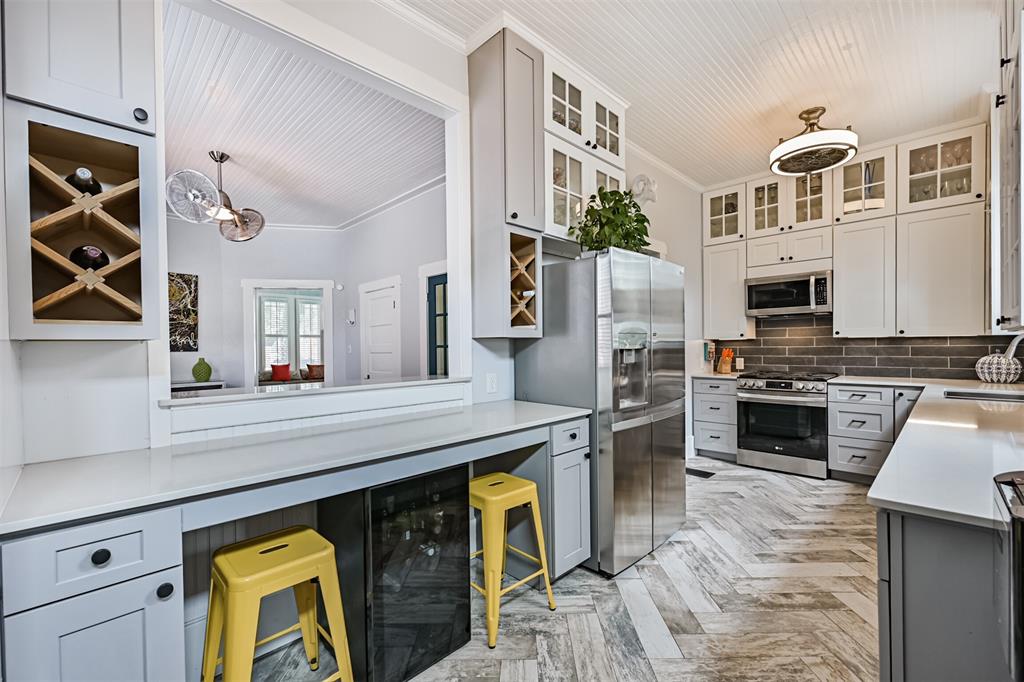 2211 Bernardo De Galvez Avenue, Galveston, Texas image 20