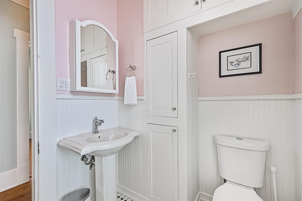 2211 Bernardo De Galvez Avenue, Galveston, Texas image 32