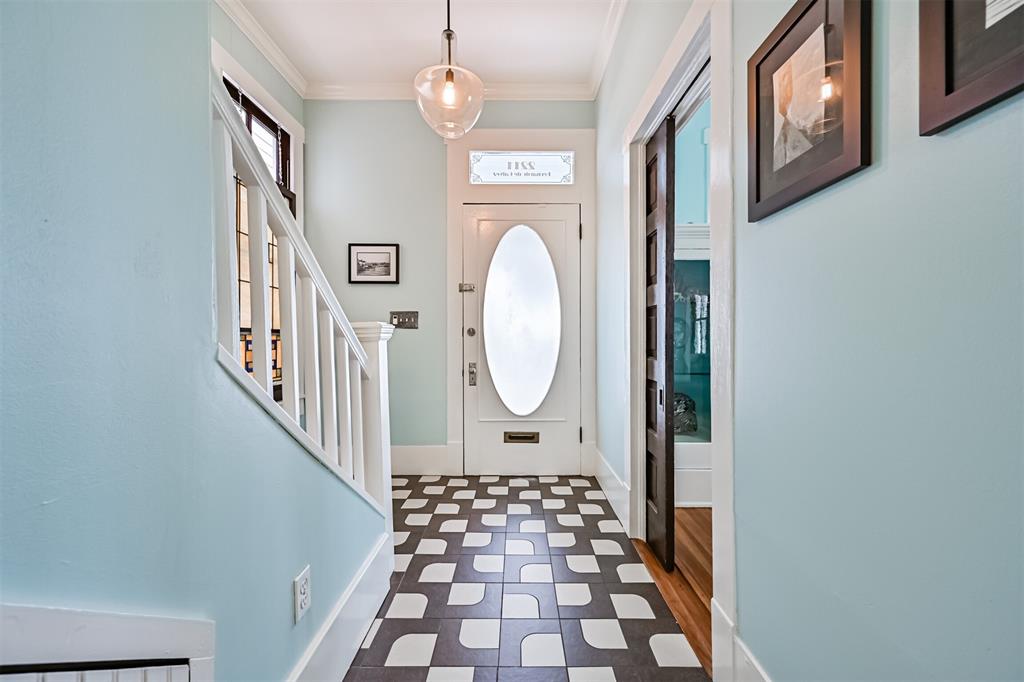 2211 Bernardo De Galvez Avenue, Galveston, Texas image 9
