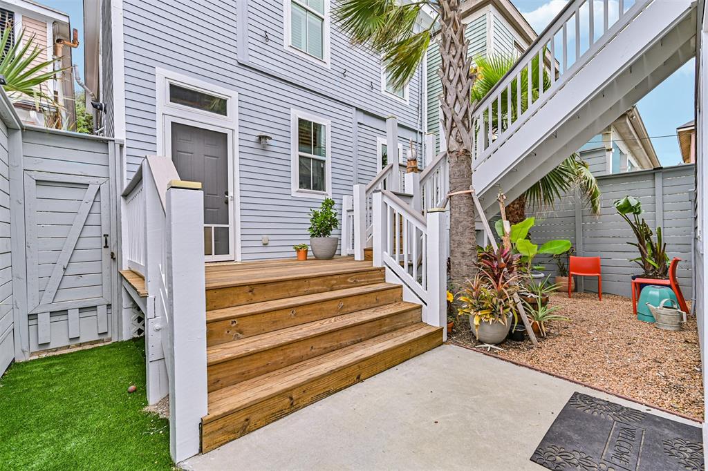 2211 Bernardo De Galvez Avenue, Galveston, Texas image 39