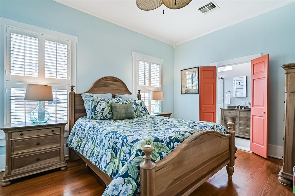 2211 Bernardo De Galvez Avenue, Galveston, Texas image 25