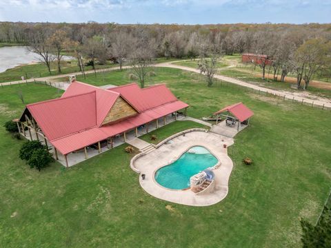 Single Family Residence in Liberty TX 1210 County Road 2106 47.jpg