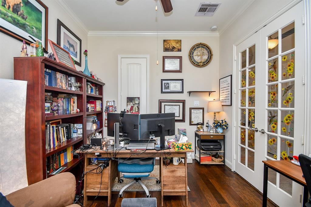 13014 Hazelwood Hollow Drive, Tomball, Texas image 3