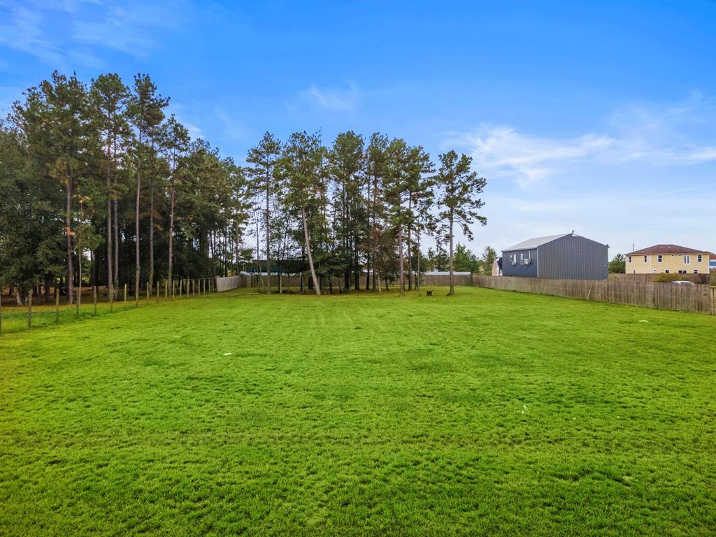 345 County Road 5116, Cleveland, Texas image 11