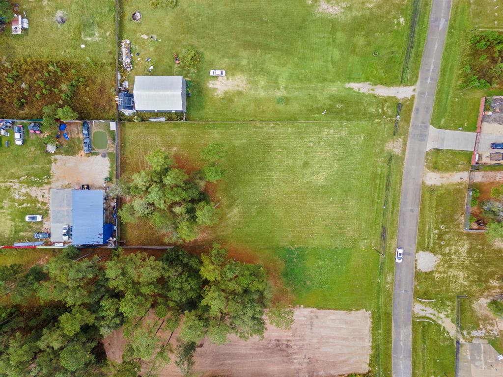 345 County Road 5116, Cleveland, Texas image 8