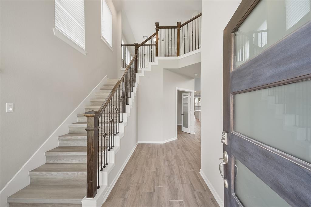 23214 Penstemon Trail