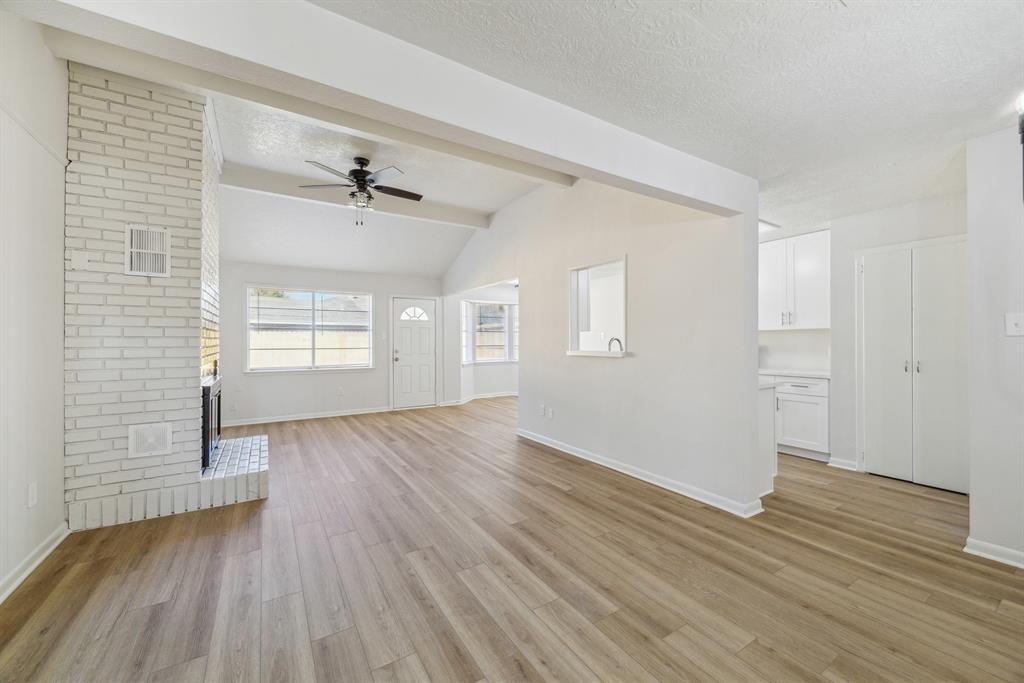 1410 Sherwood Street, Baytown, Texas image 8