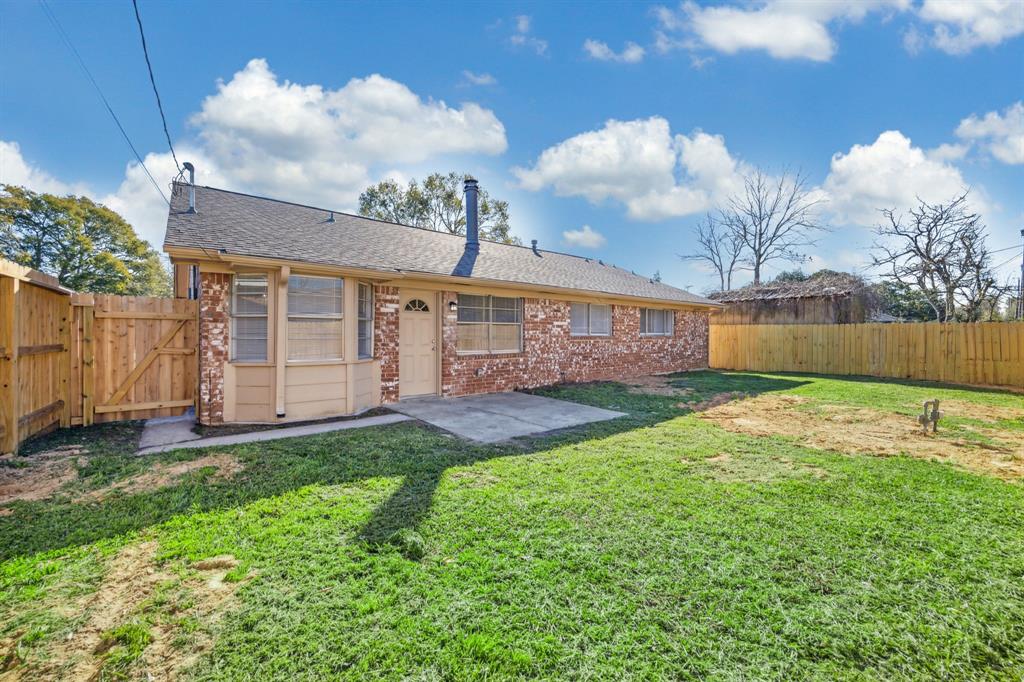 1410 Sherwood Street, Baytown, Texas image 20