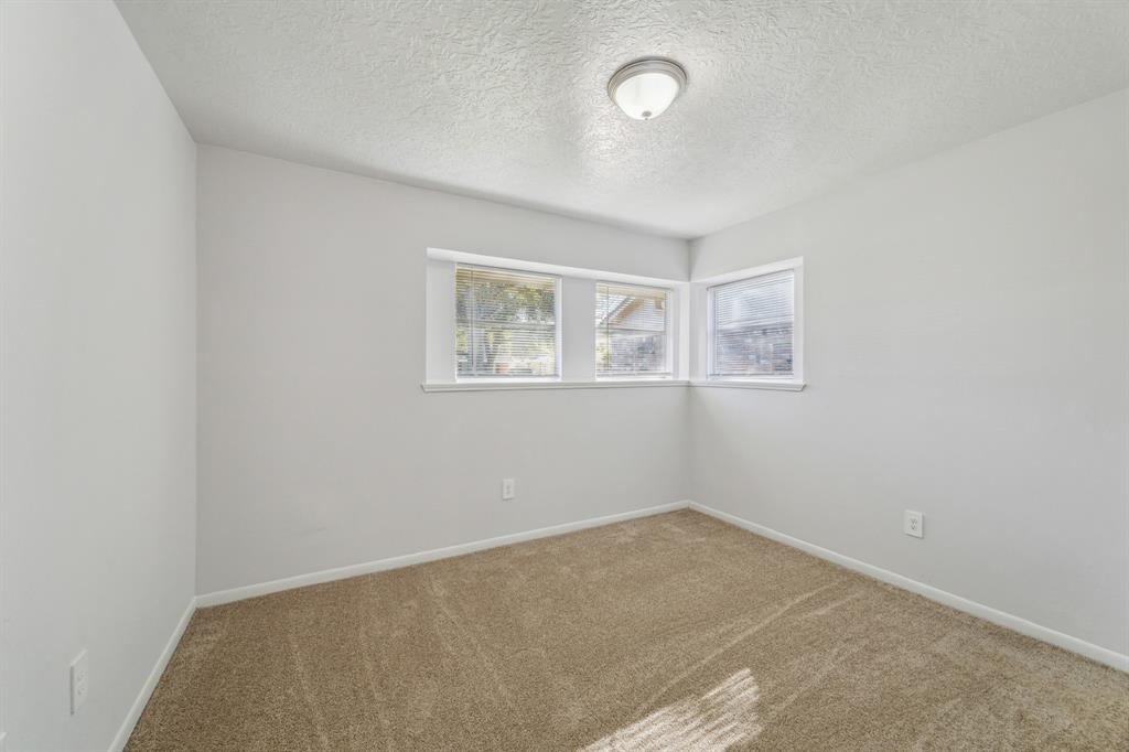 1410 Sherwood Street, Baytown, Texas image 16