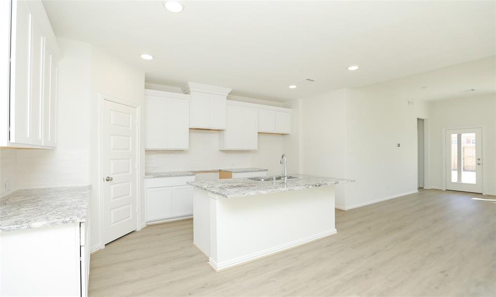 324 Ice Shore Trail, Dayton, Texas image 10