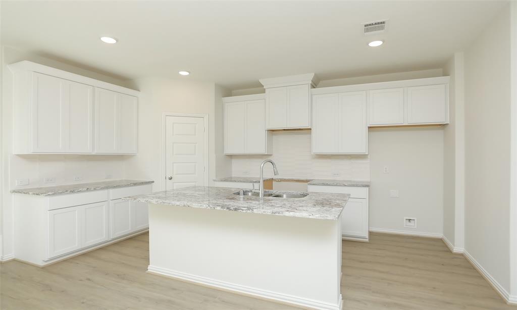 324 Ice Shore Trail, Dayton, Texas image 12