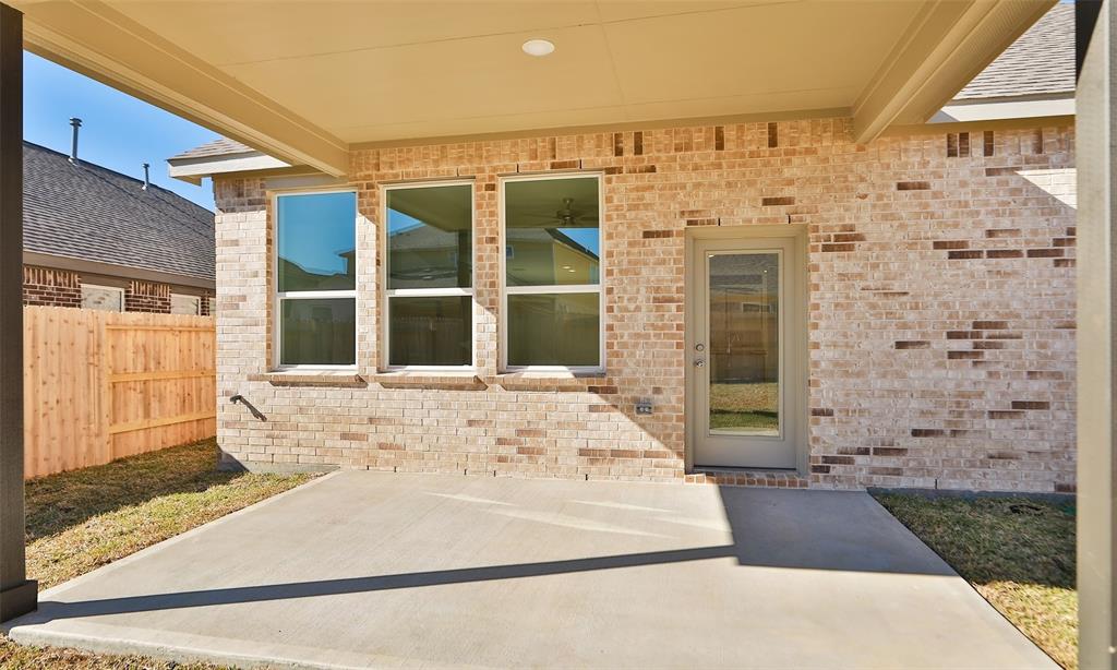 324 Ice Shore Trail, Dayton, Texas image 33