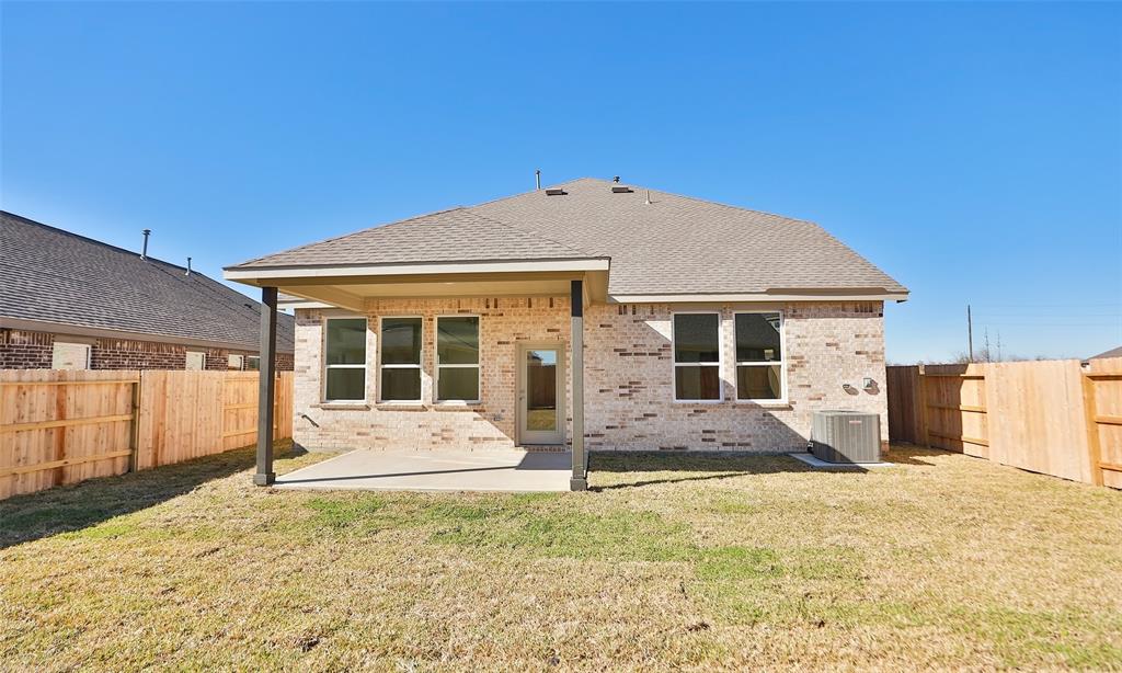 324 Ice Shore Trail, Dayton, Texas image 32