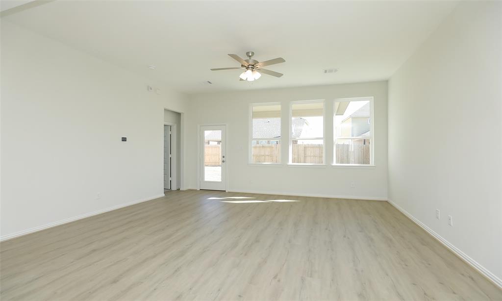 324 Ice Shore Trail, Dayton, Texas image 17