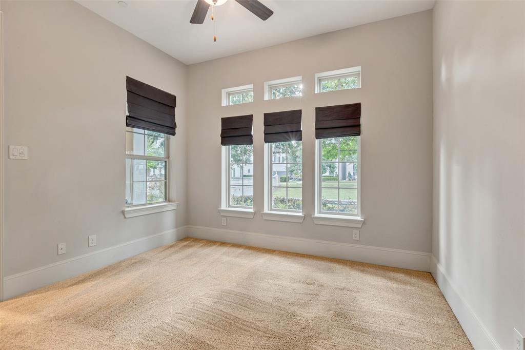 860 Dunleigh Meadows Lane, Houston, Texas image 30