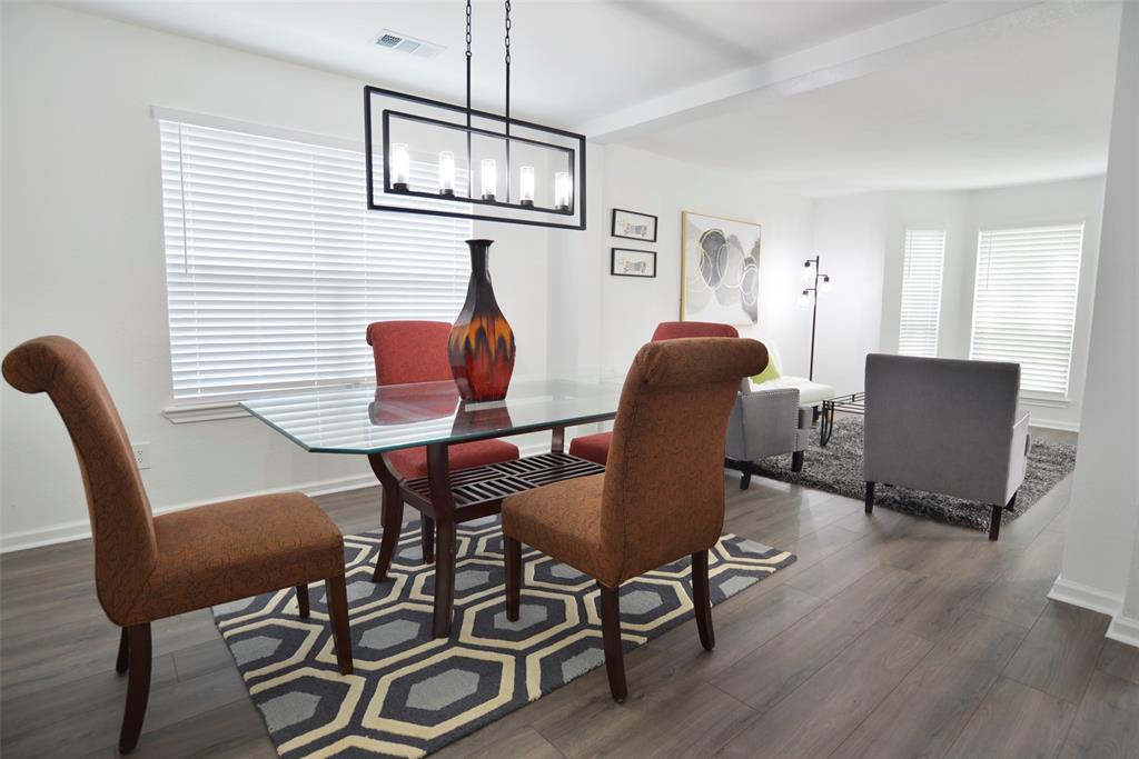 313 Mammoth Springs, Dickinson, Texas image 6