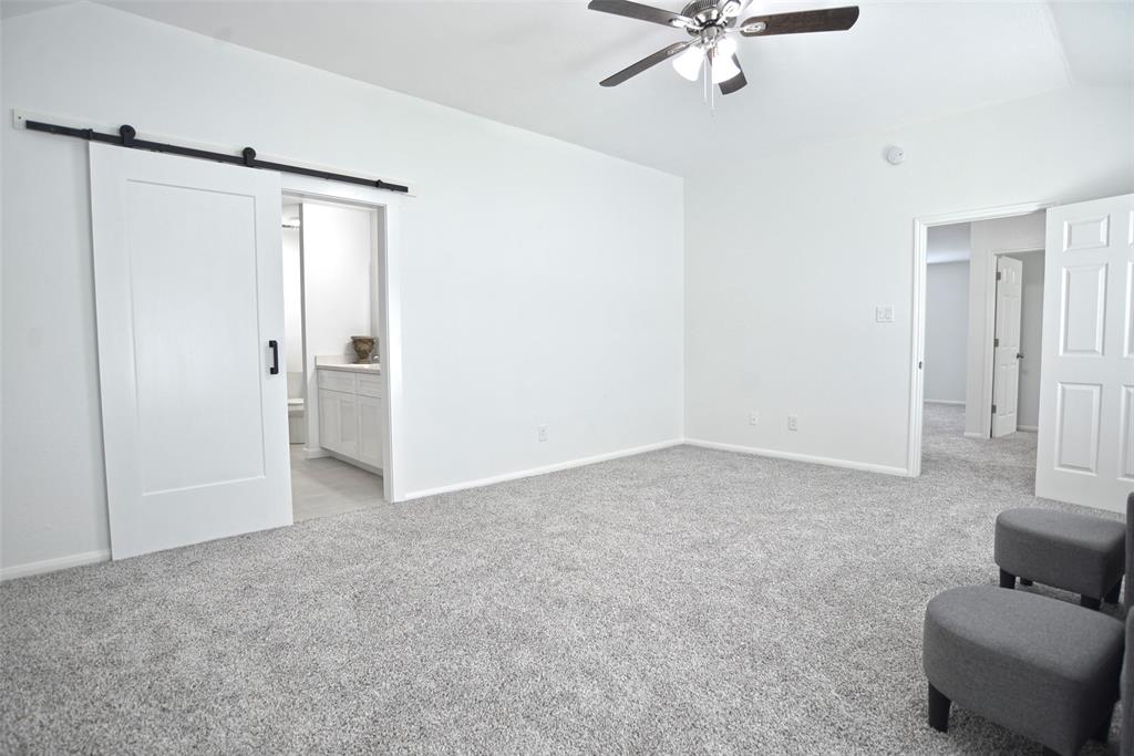 313 Mammoth Springs, Dickinson, Texas image 15