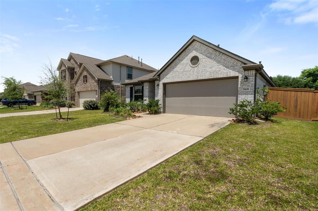 5431 Tourmaline Way