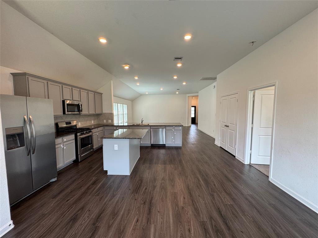 5431 Tourmaline Way, Brookshire, Texas image 6